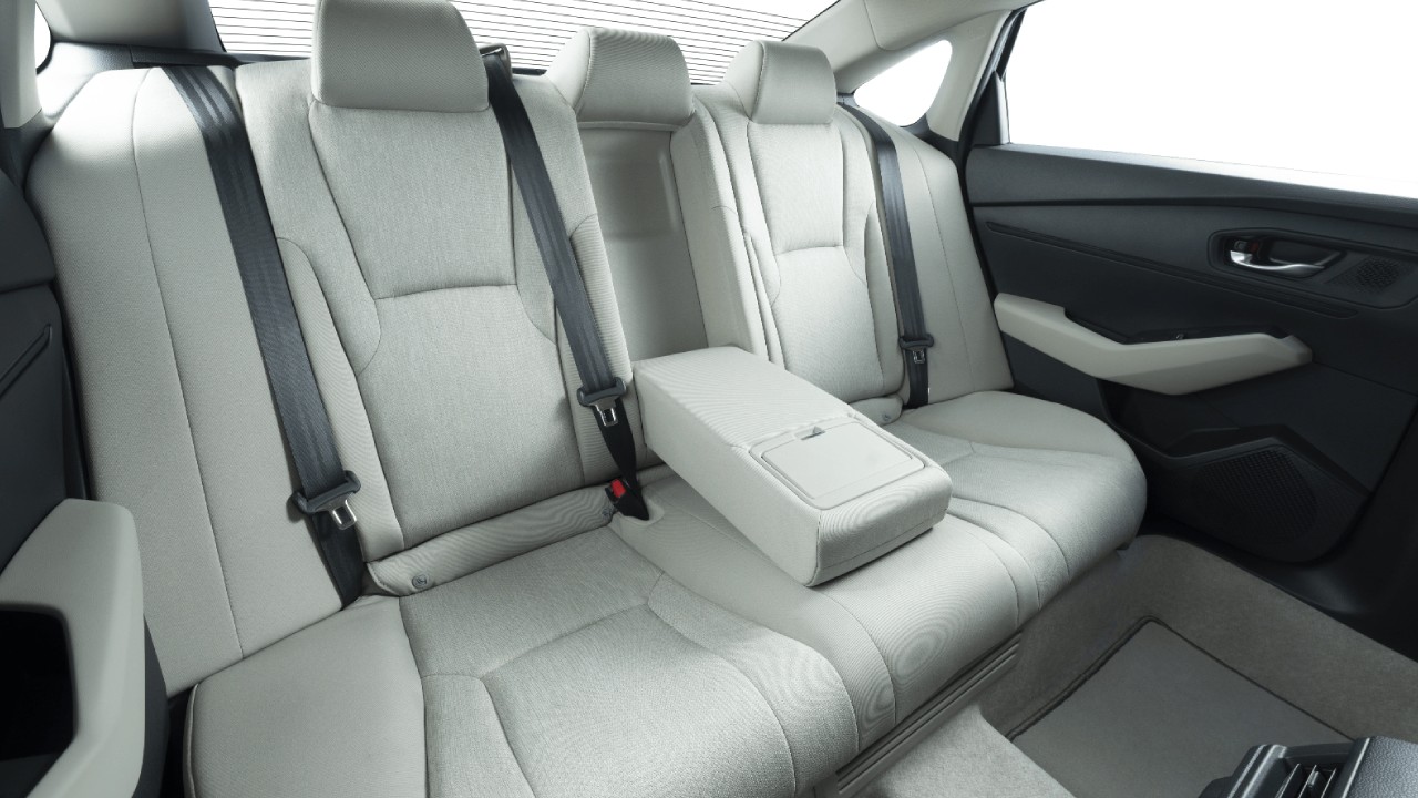 Prices and Specifications for Honda Accord 2023 in UAE Autopediame